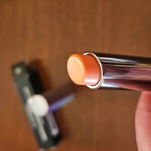 MAC Tendertalk Lip Balm with Iridescent Case PRETTY ME UP